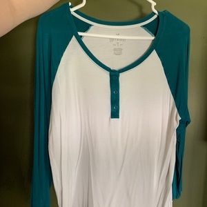 American Eagle Soft n Sexy 3/4 sleeve